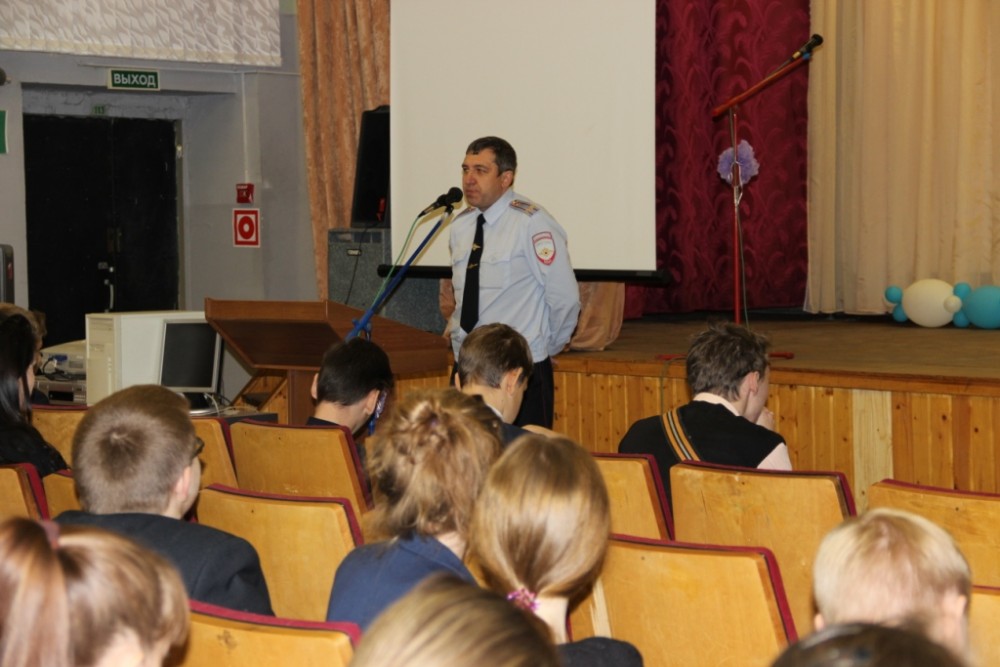 Евдокимов перед школьниками