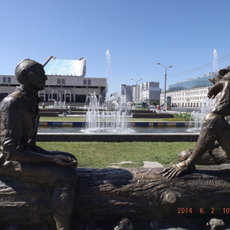 231_Загадки Шурале в бронзе (слева)
