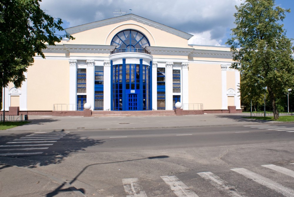 Кинотеатр Октябрь - 06.jpg