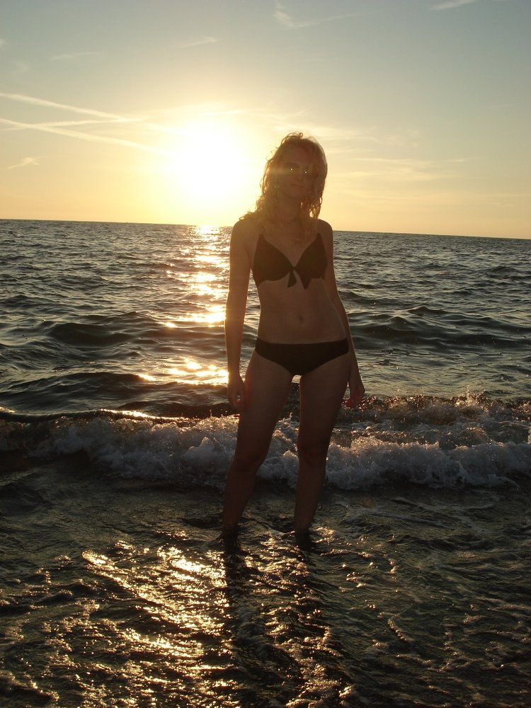 Бегущая по волнам-1