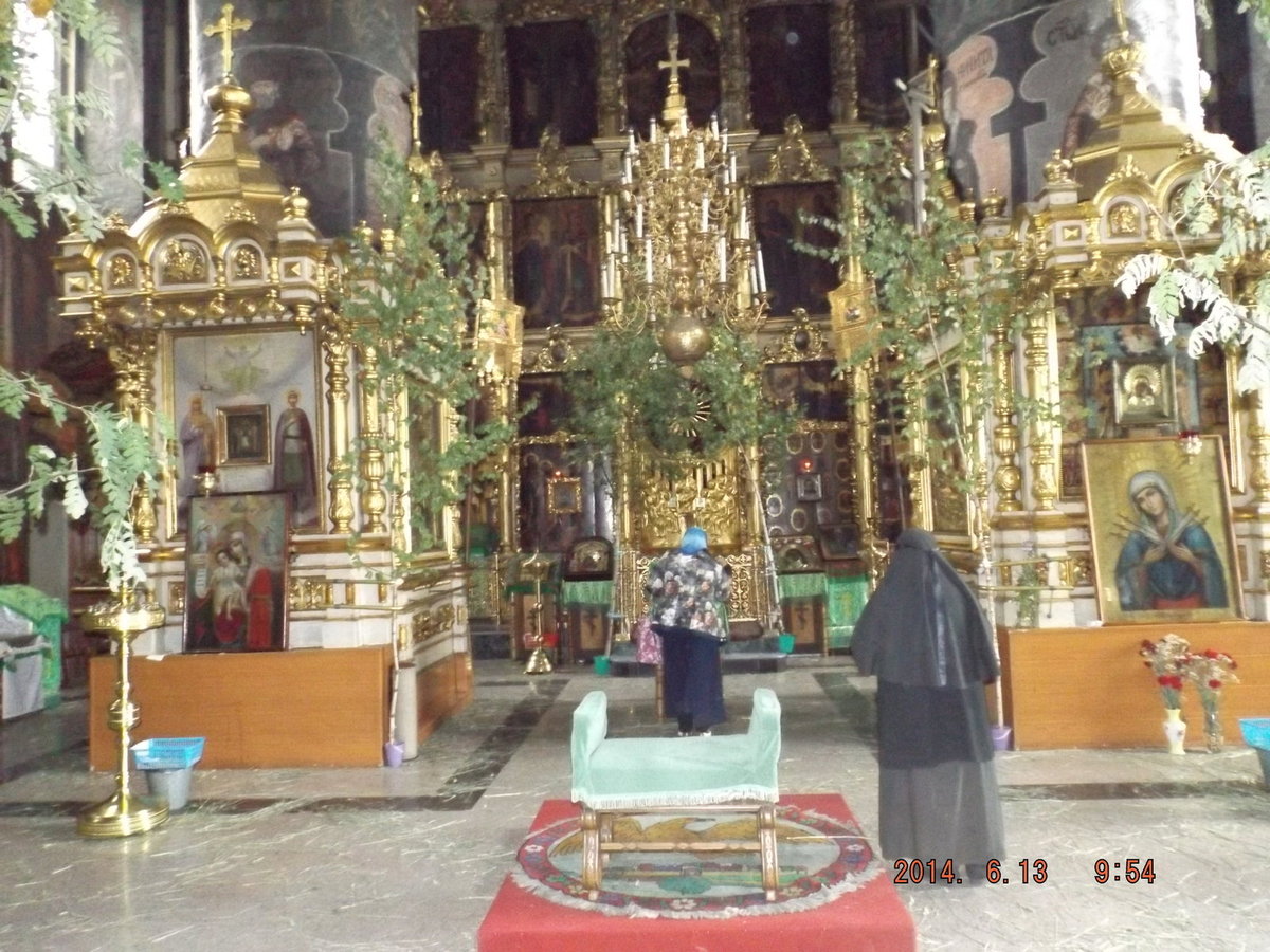 445_Часть внутреннего убранства Введенского собора