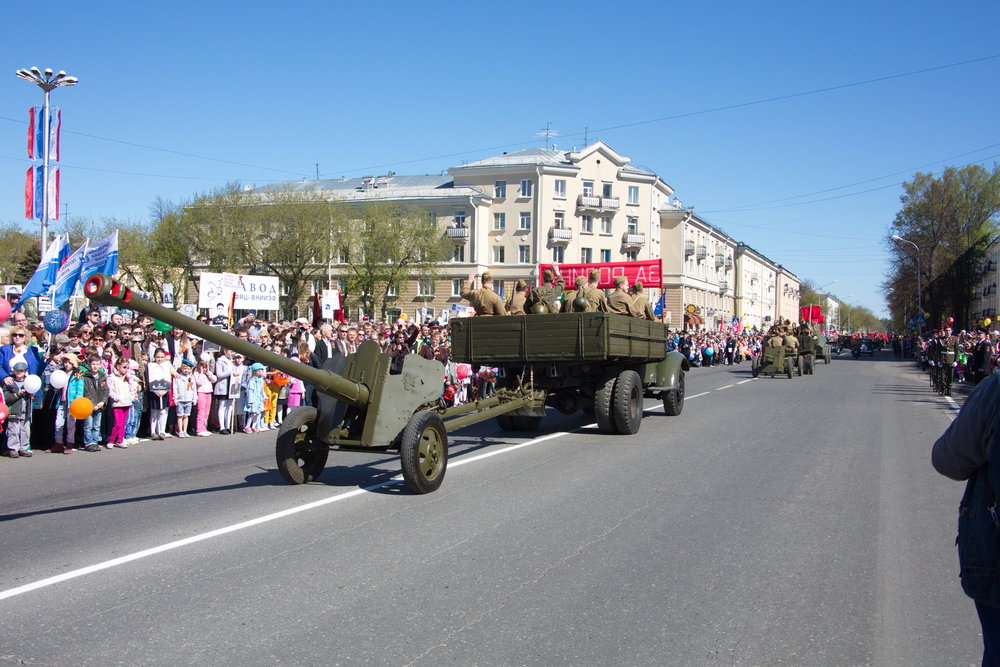 Проезд ретротехники - С. Трусов - 34.jpg