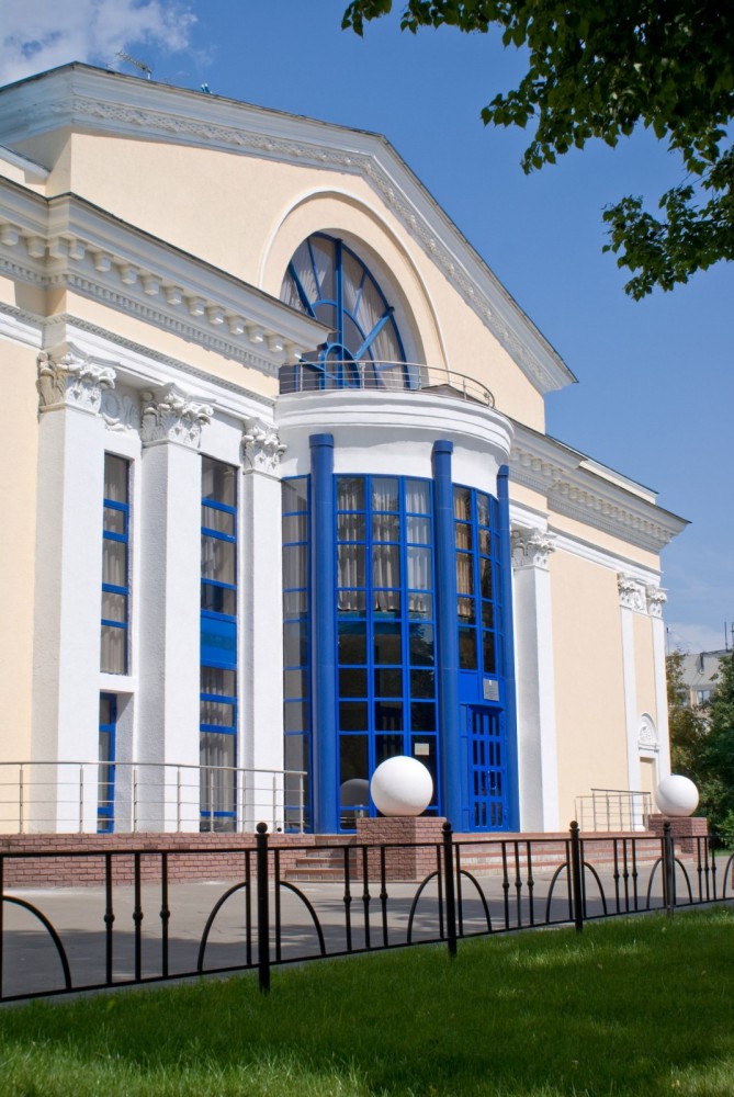 Кинотеатр Октябрь - 07.jpg