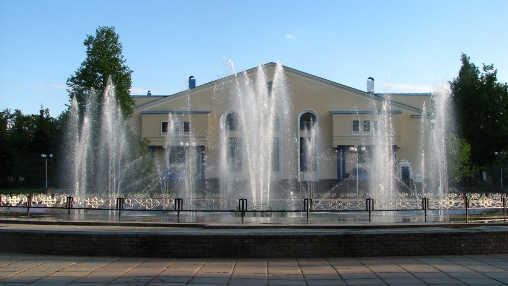 Кинотеатр Октябрь - 10.jpg