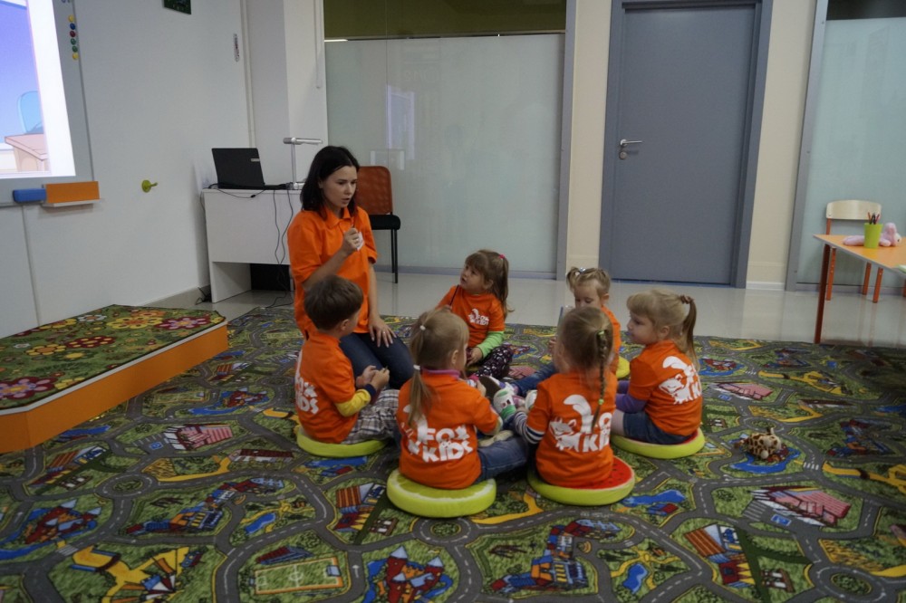Fox and Kids - 37.jpg