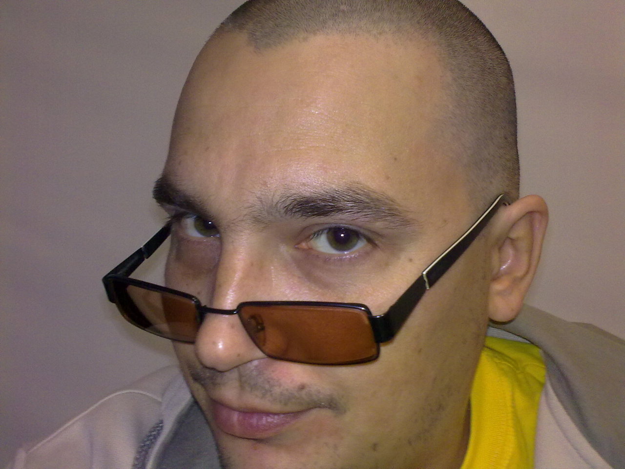 13082009044
