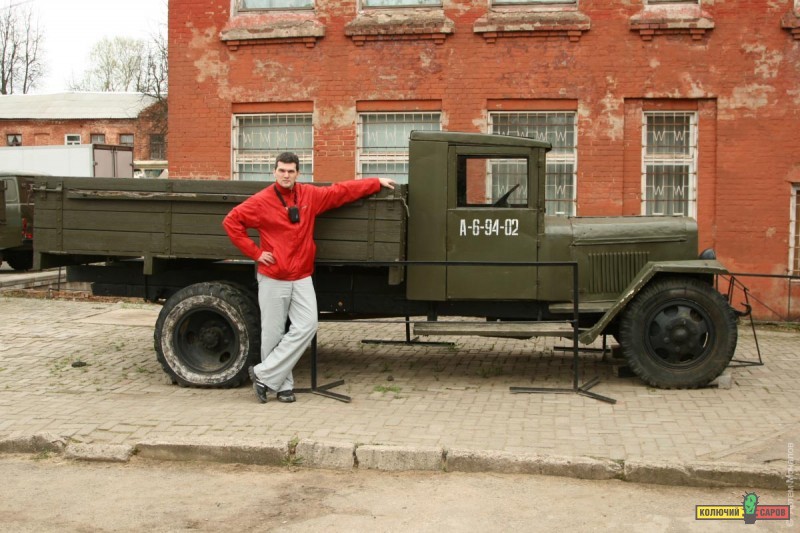 У автомобиля ЗиС-5