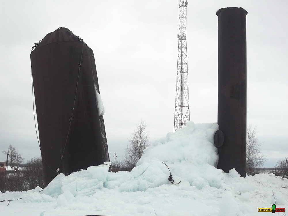 Падение водонапорной башни