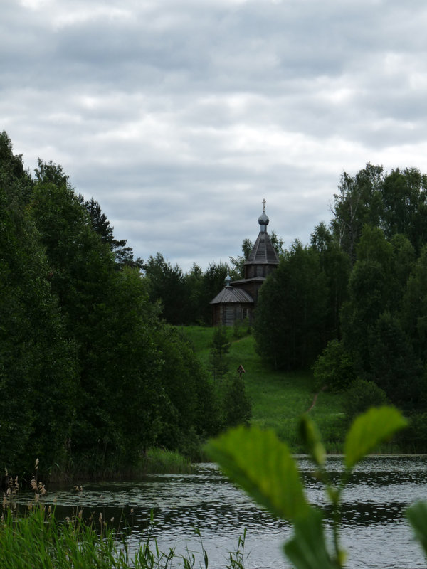 Церковь на озере Светлояр. Июнь 2010